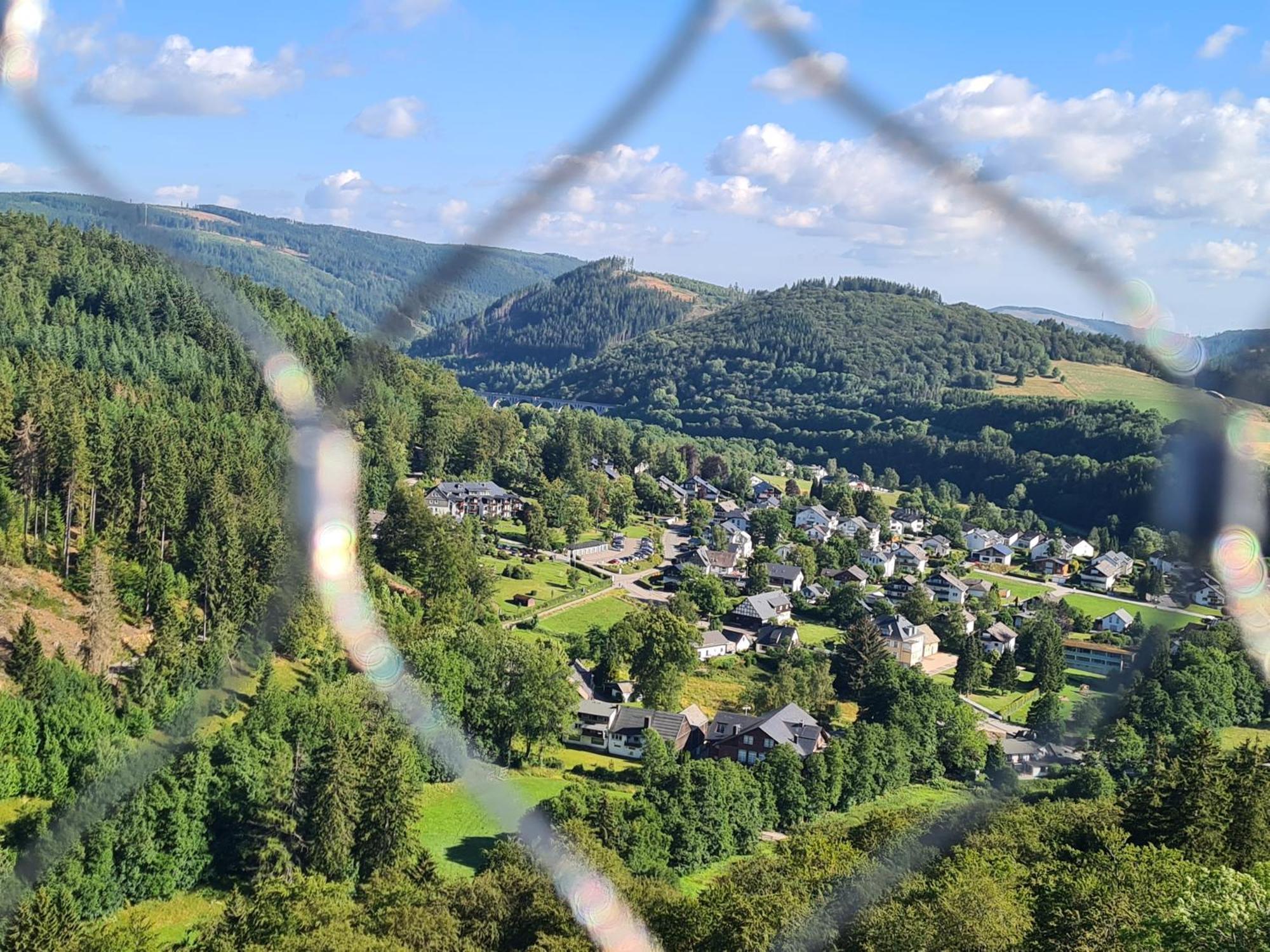 Hotel & Ferienappartements Edelweiss Willingen  Esterno foto