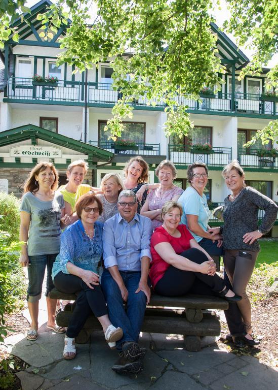Hotel & Ferienappartements Edelweiss Willingen  Esterno foto