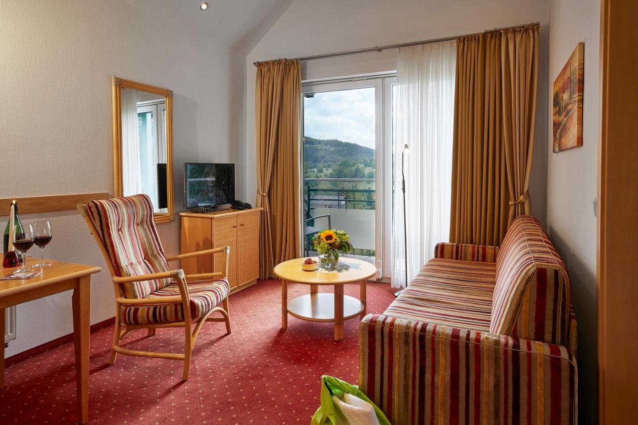Hotel & Ferienappartements Edelweiss Willingen  Esterno foto
